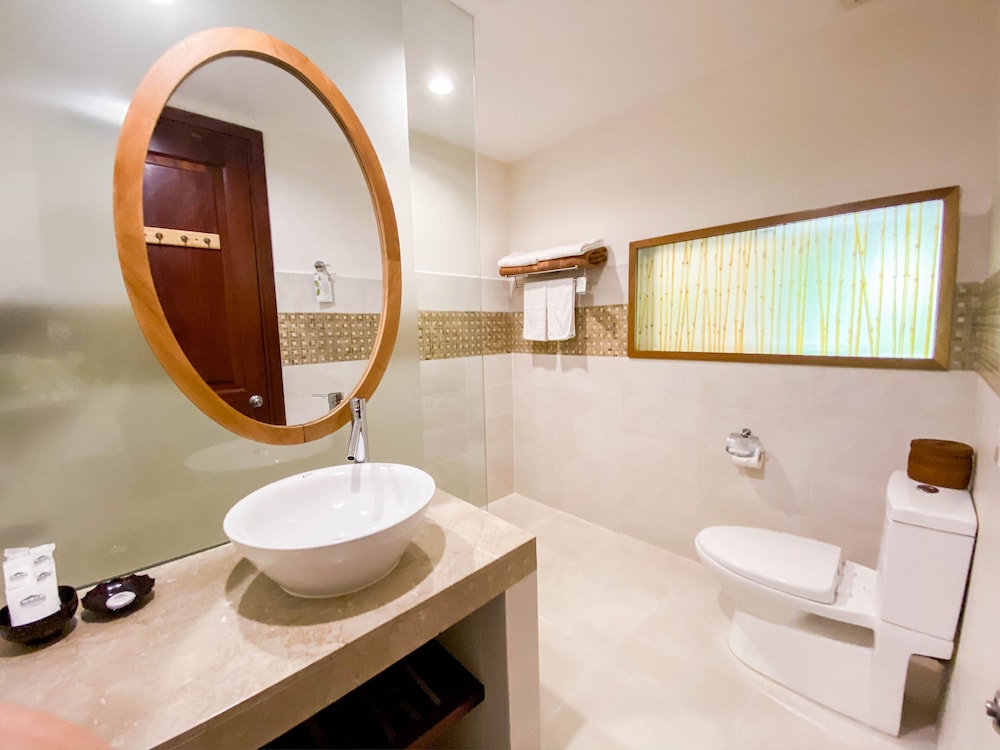 Bamboo Village Beach Resort and Spa 45/45
