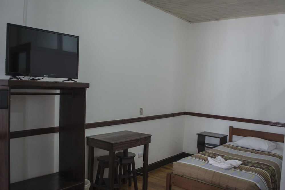 Hotel Ajau Colonial 24/50