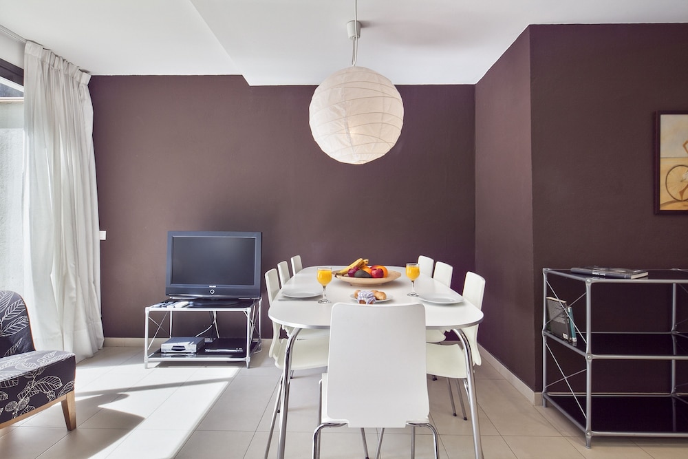 Inside Barcelona Apartments Sants 87/99