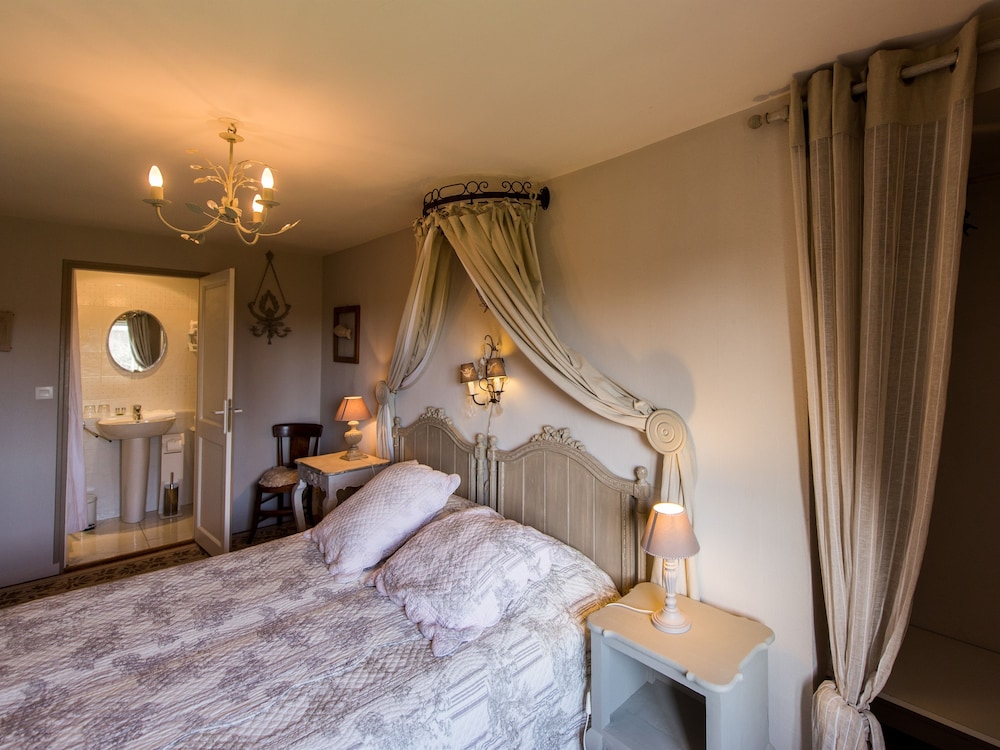 B&B La Barbinais Chambres D'hotes 38/50