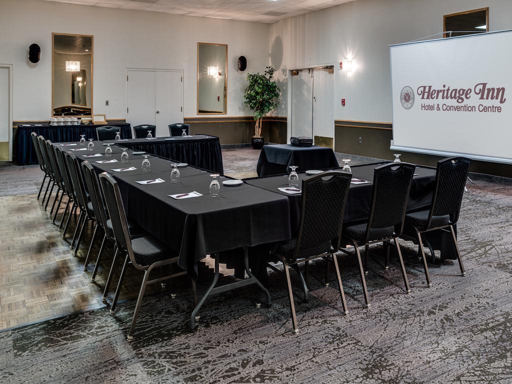Heritage Inn Hotel & Convention Centre 20/24