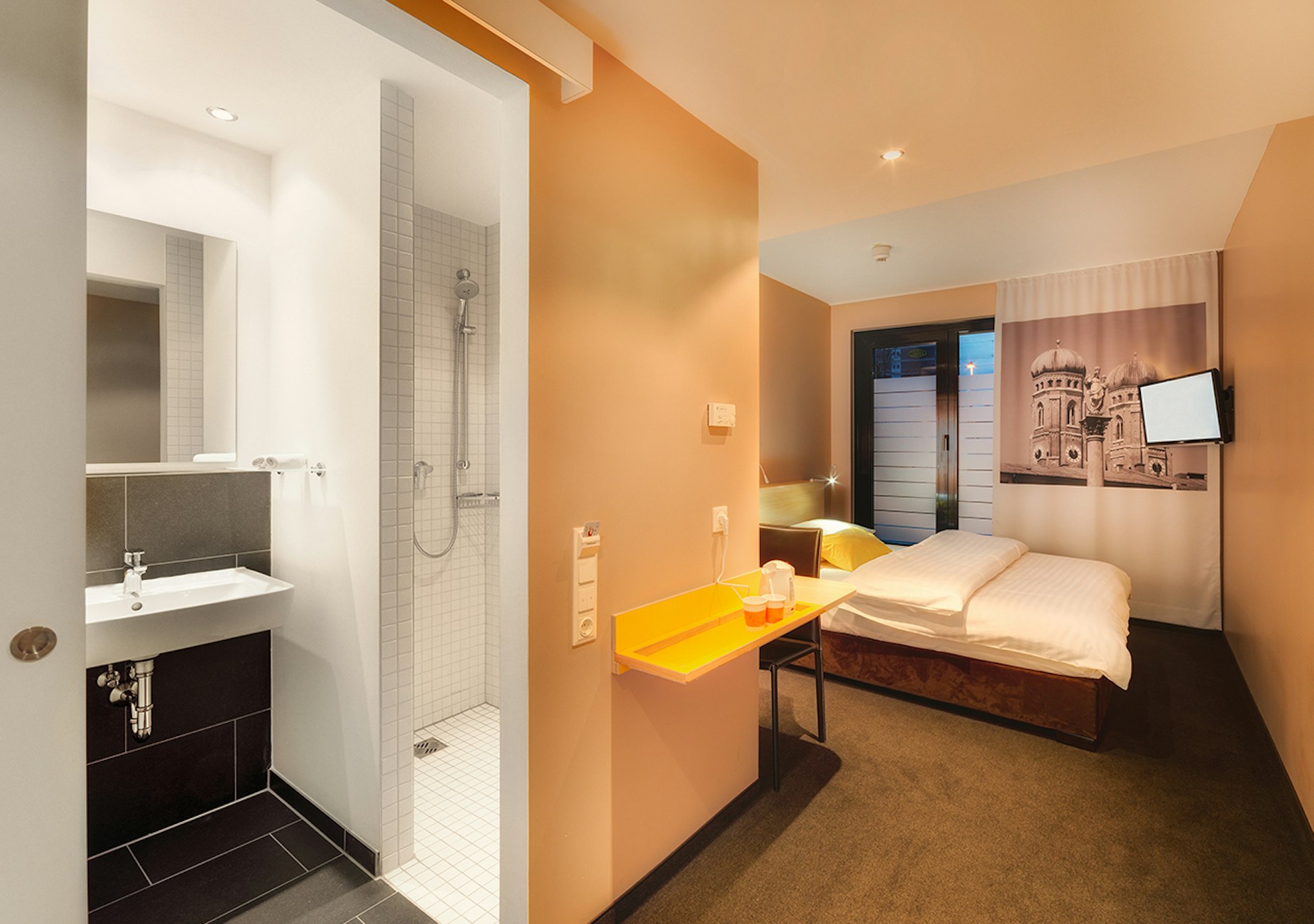 B&B Hotel Munchen-Moosach 24/24