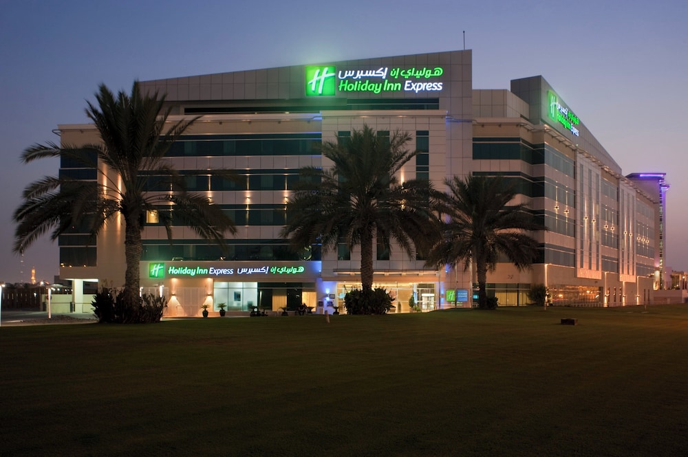 Holiday Inn Express Dubai Airport in DUBAI