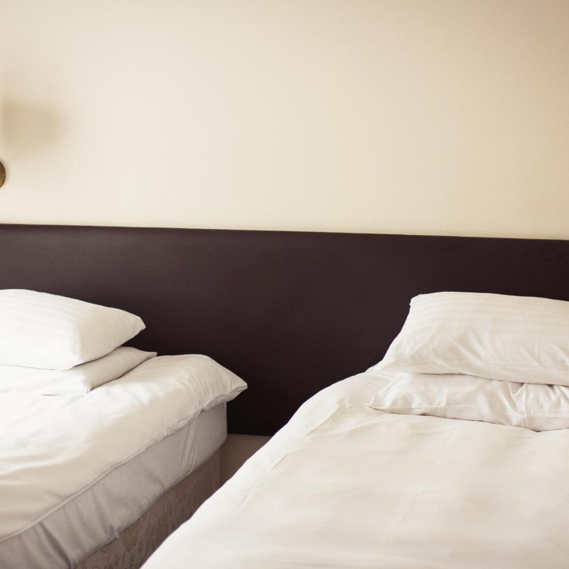 Abbey Lodge Hotel 27/40