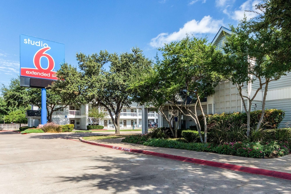 Studio6 Dallas, TX - Northwest 22/31