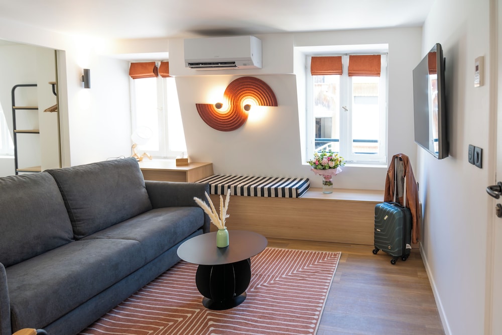 Hotel De L ill 23/41