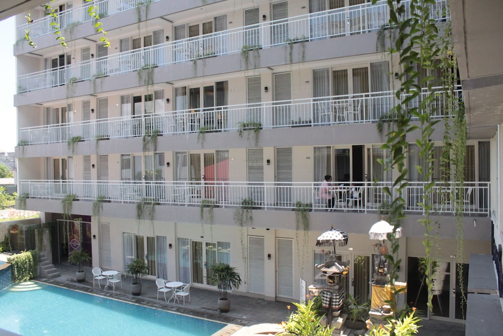 Losari Sunset Hotel 2/38