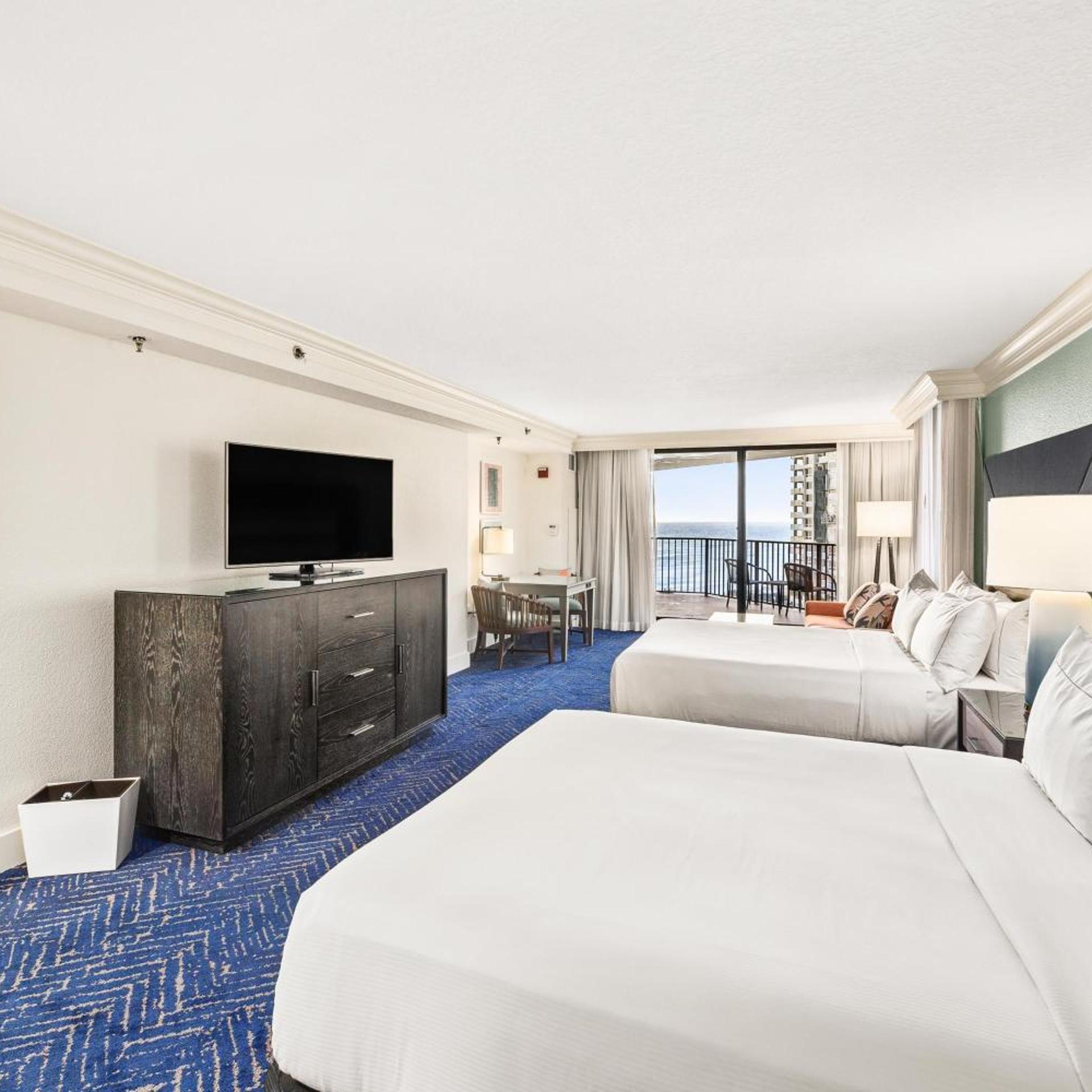 Room, Queen Bed, Partial View, Bathtub, Accessible