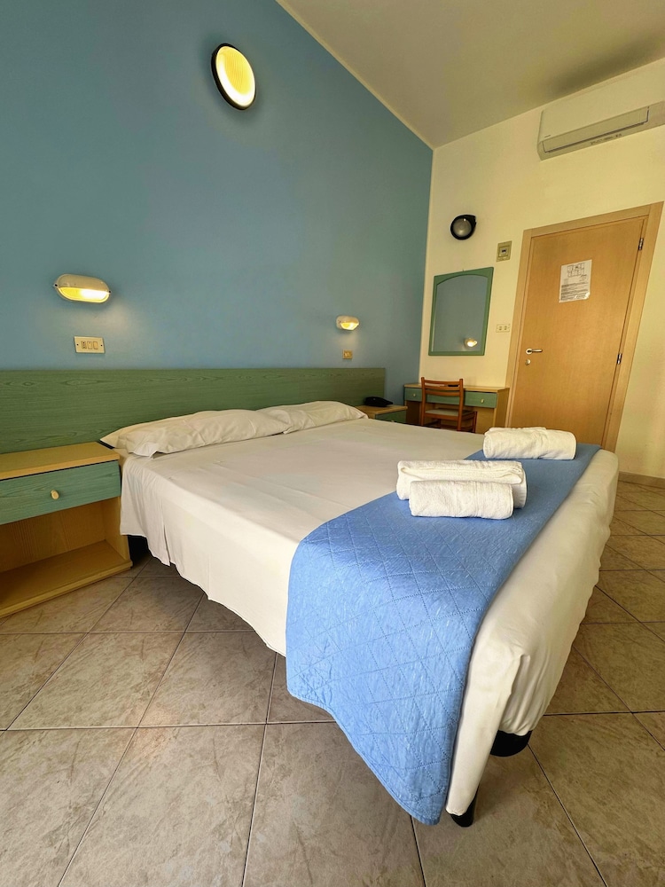 B B Hotel Sant Angelo 4/45