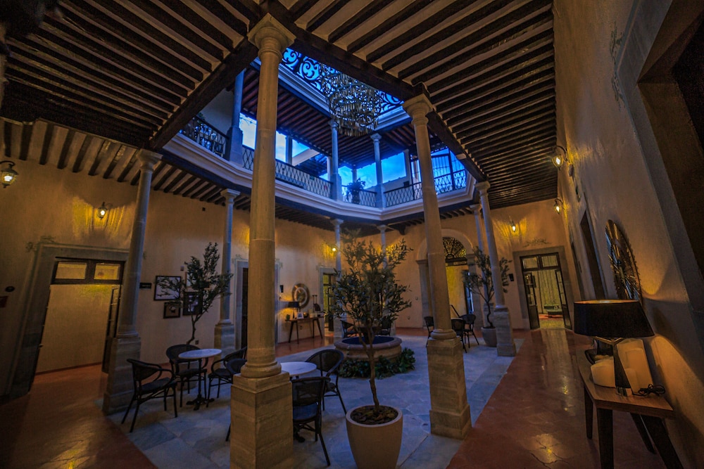 Hotel Boutique Corazon Mexicano 33/40