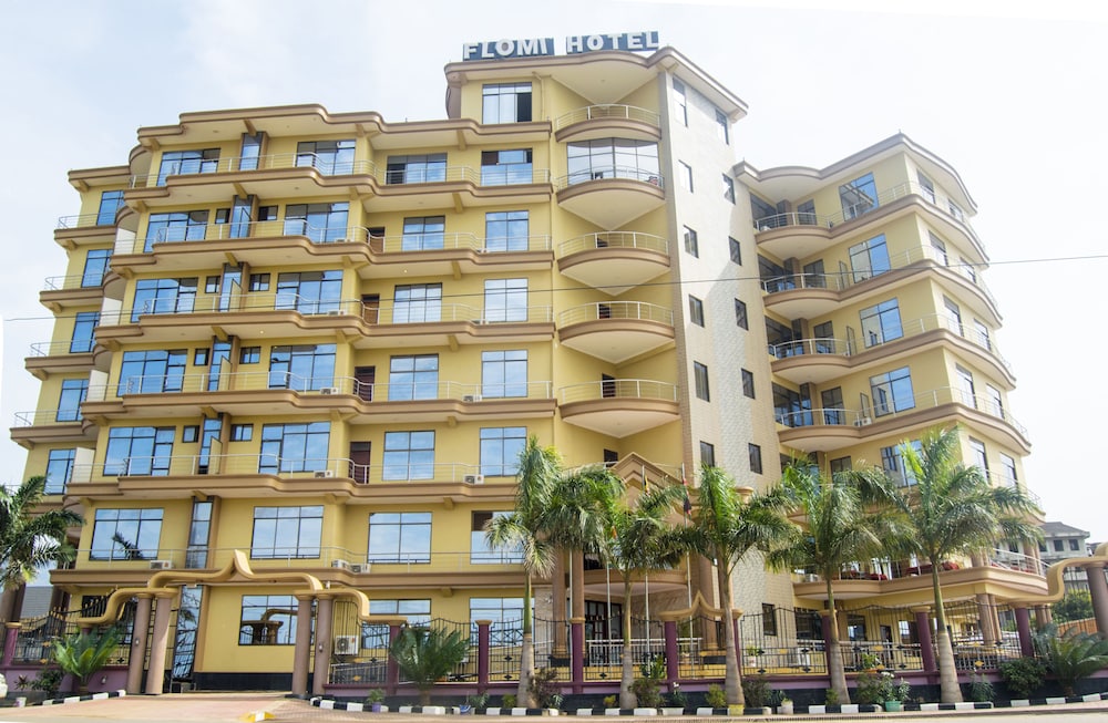 Flomi Hotel 1/19
