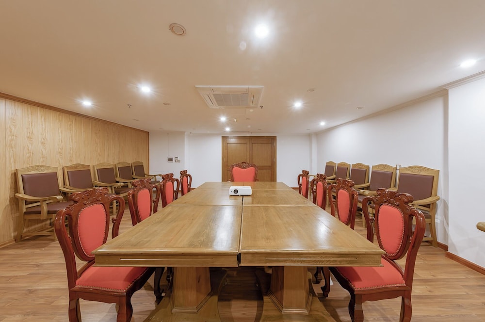 Hanoi Sail Hotel 41/50
