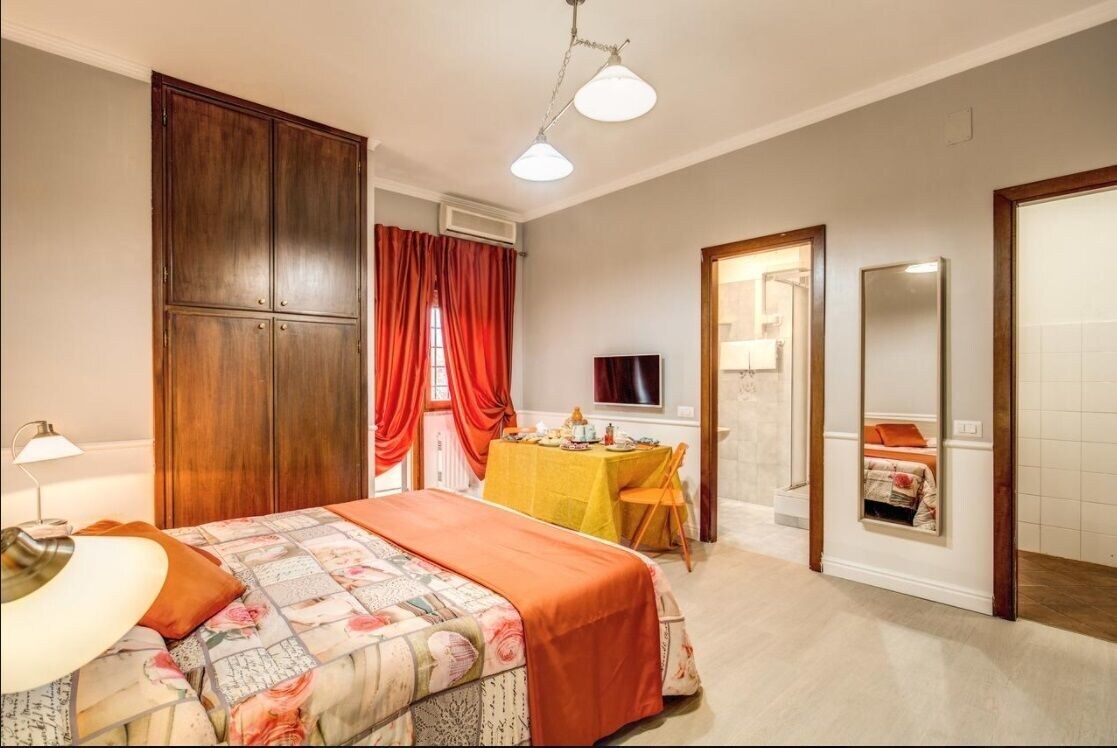 ROOM, DOUBLE BED, BALCONY