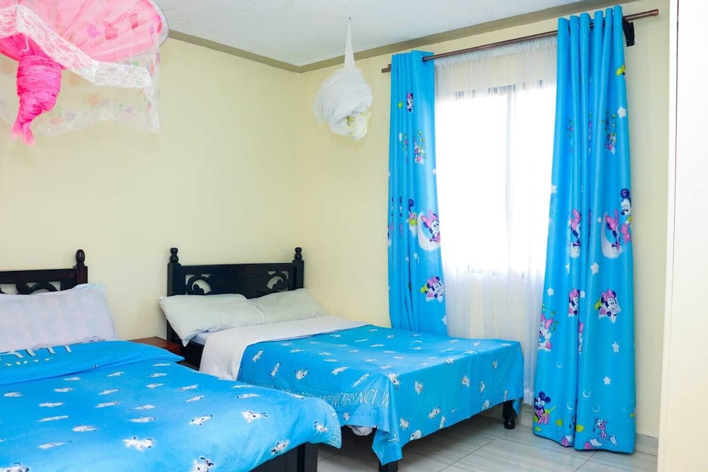 3 BEDROOMS, DELUXE, APARTMENT