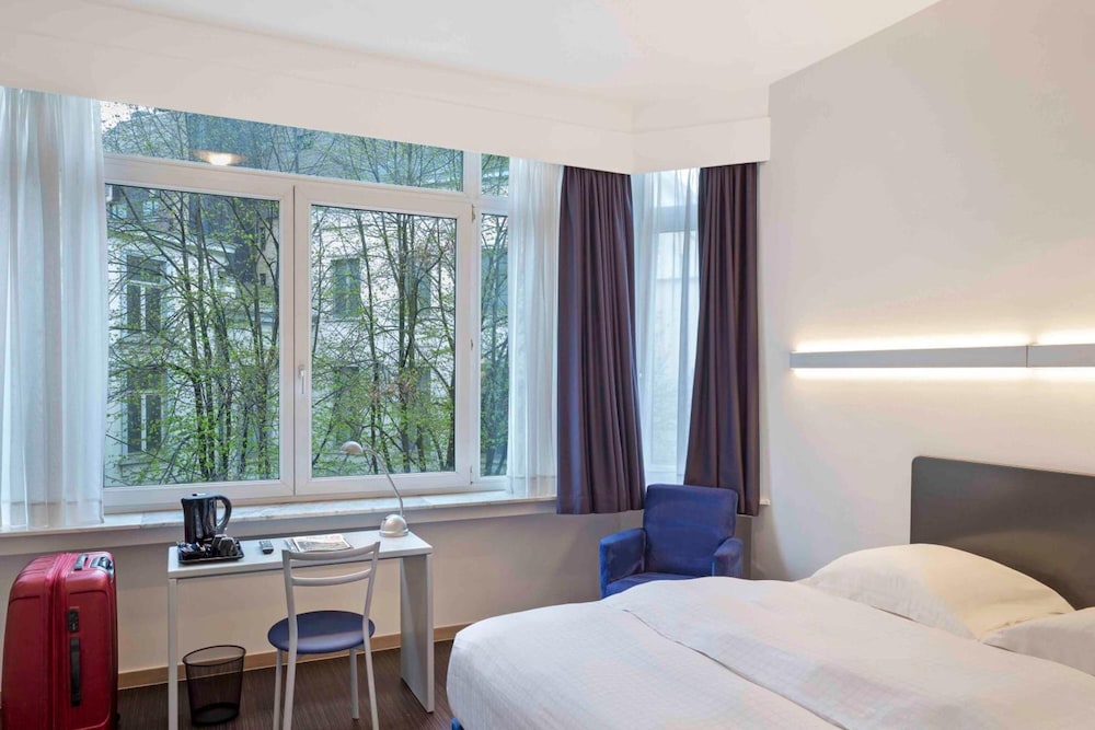 Argus Hotel Brussels 11/26