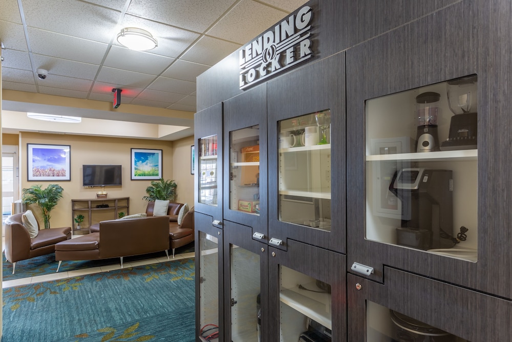 Candlewood Suites South Bend Airport, an IHG Hotel 32/48