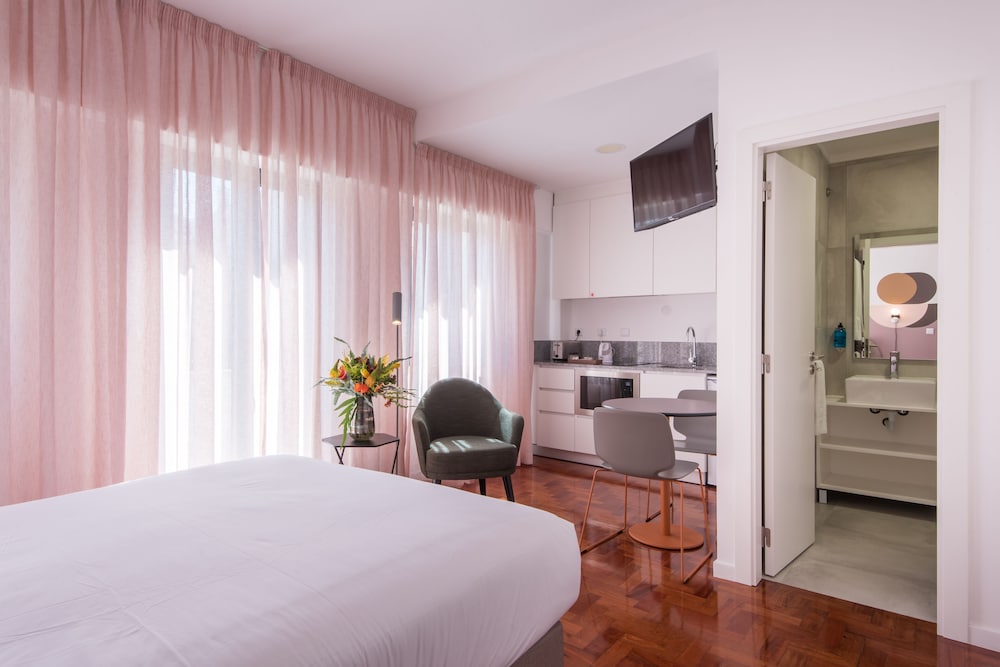 Lisbon Serviced Apartmentos - Campos 20/48