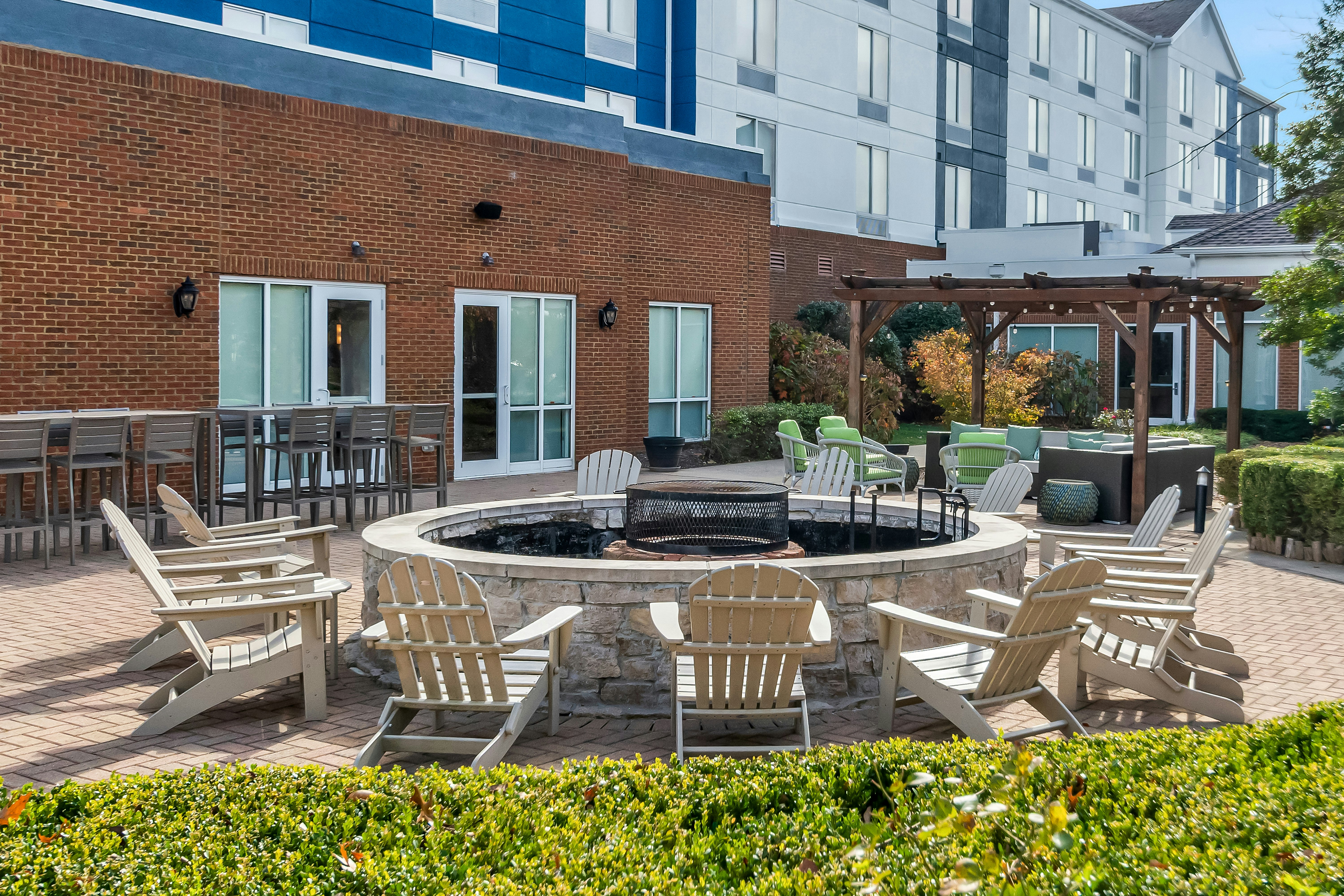 Hilton Garden Inn Lexington Georgetown, KY 37/38