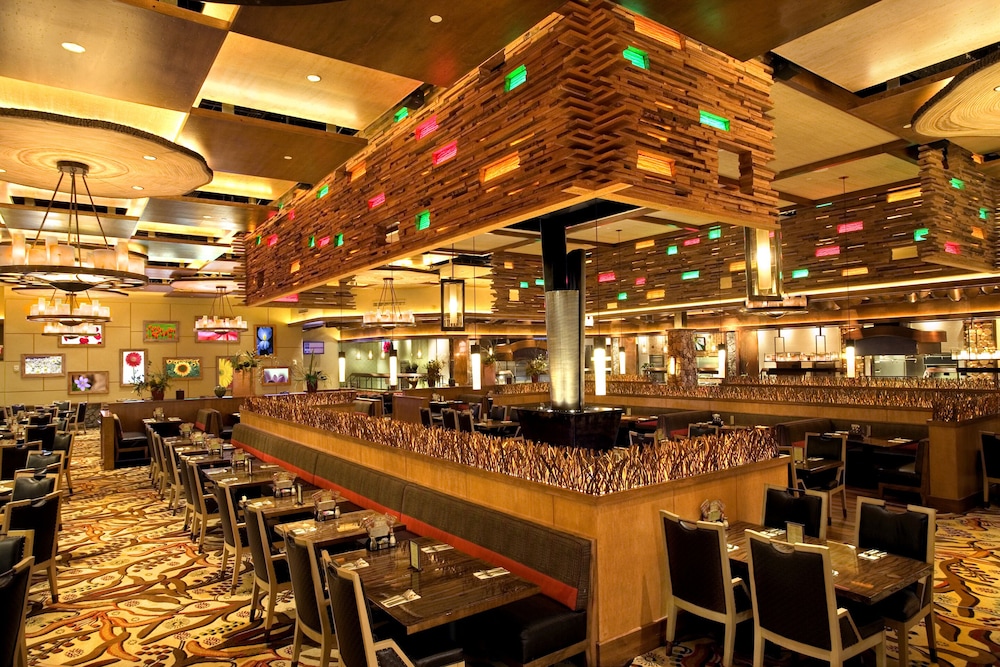 Silverton Casino Hotel 34/48