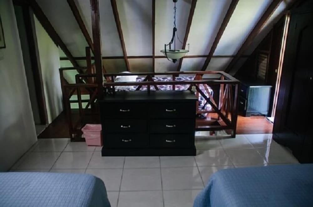 Firefly Beach Cottages and Suites 18/78