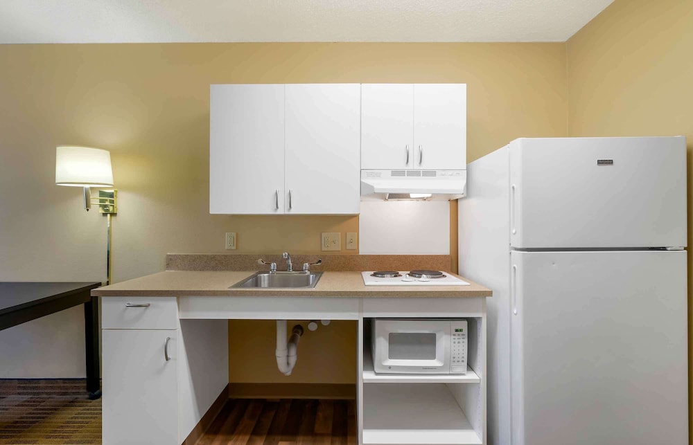 Extended Stay America - Tampa - Airport - Spruce Street 46/54