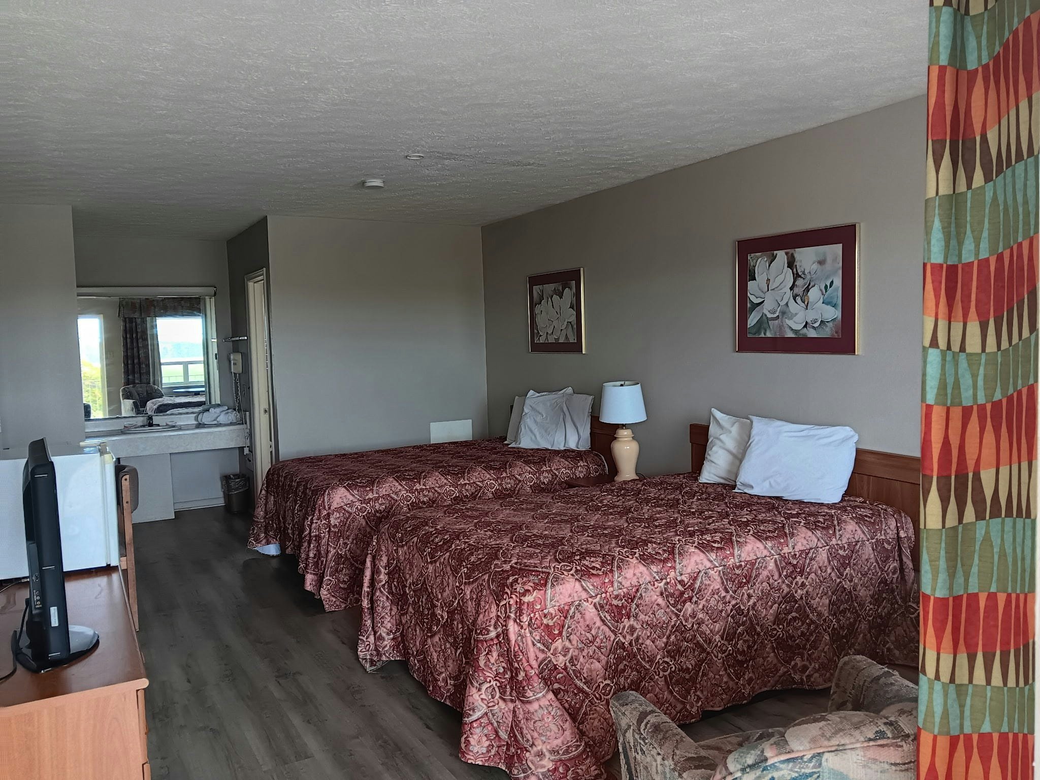 Sheldon's Motel by OYO Keysville Near Hwy 360 10/23