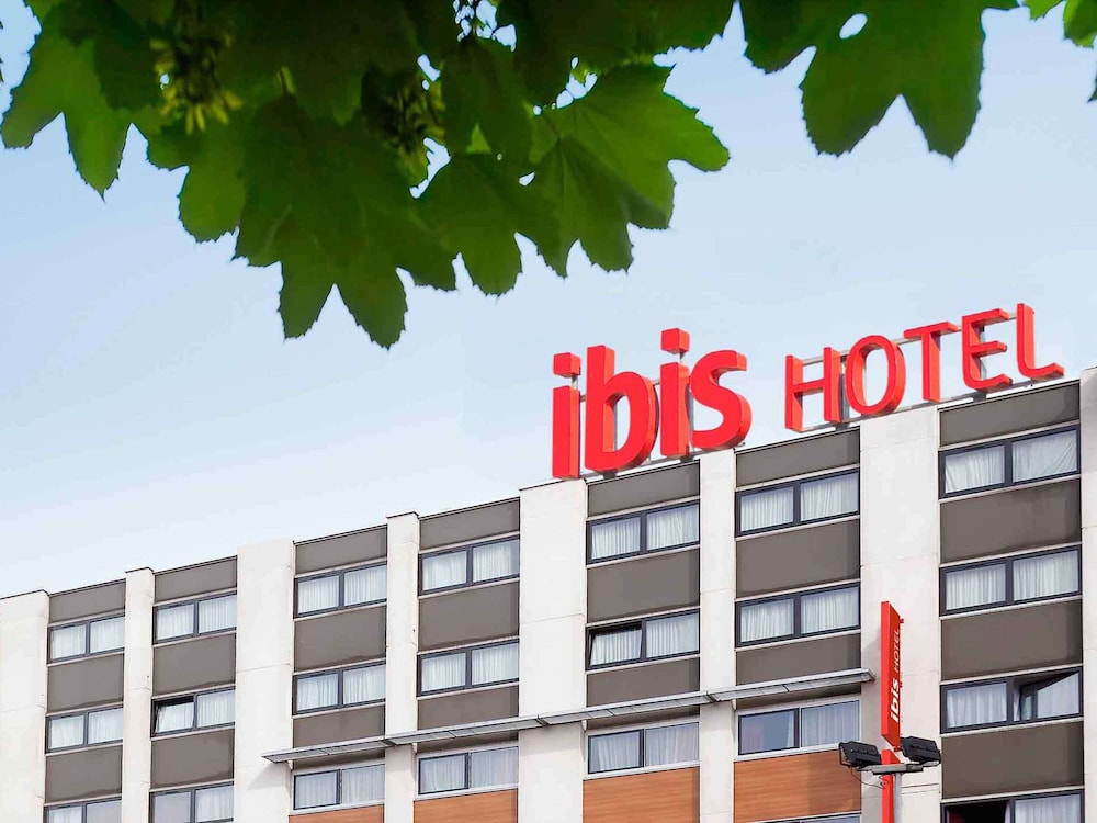 Ibis Annemasse 2/50