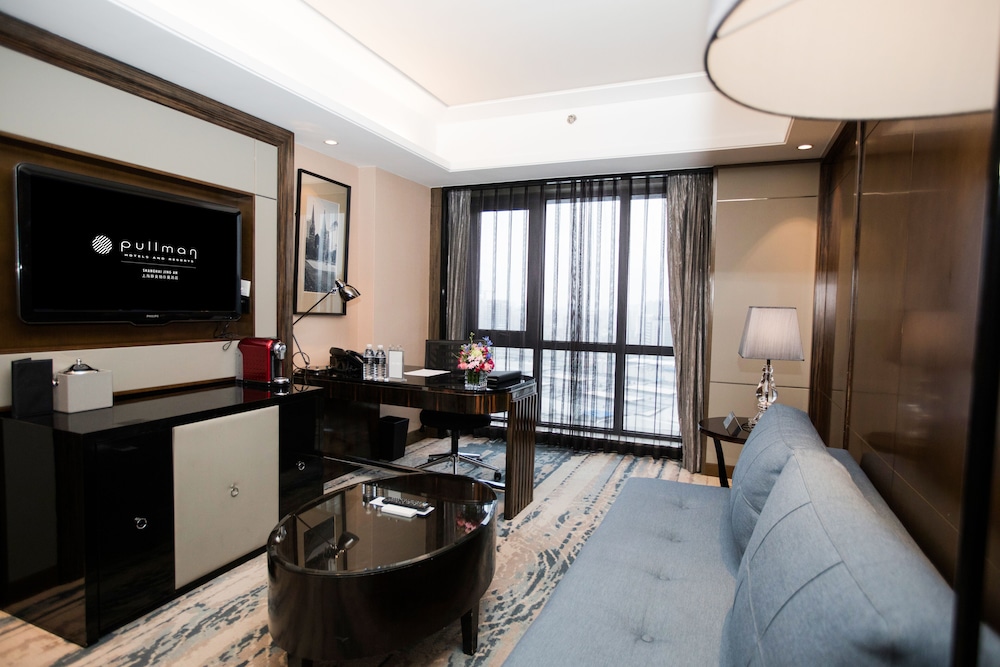 Pullman Shanghai Jing An 51/71