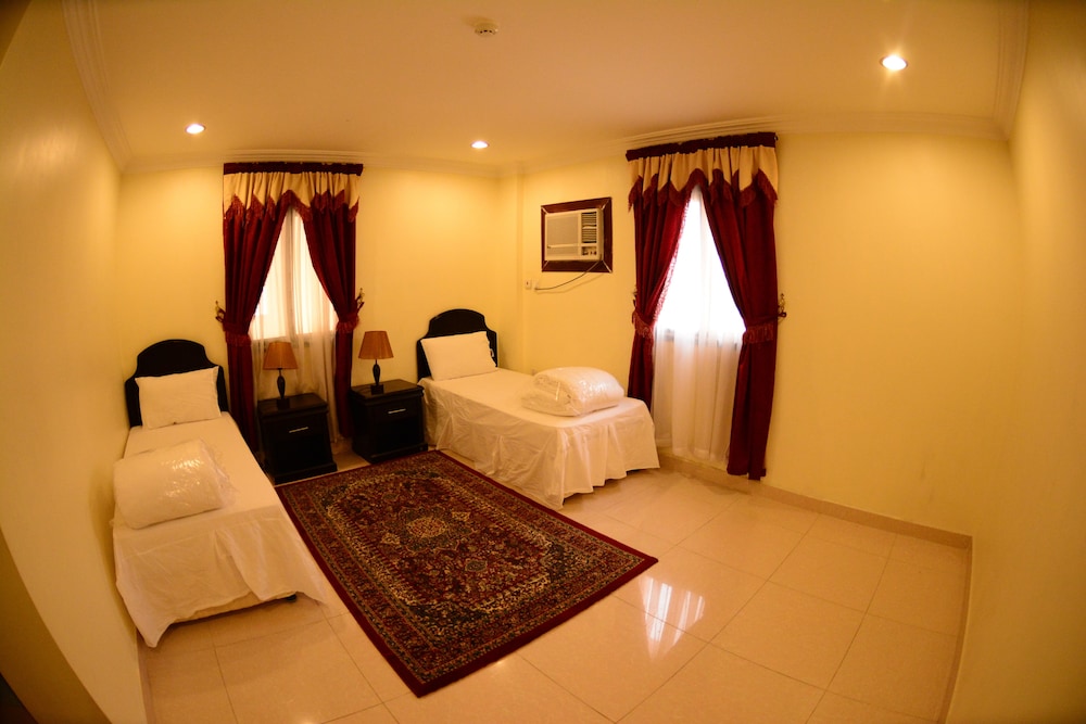 Al Eairy Furnished Apartments Dammam 3 24/40
