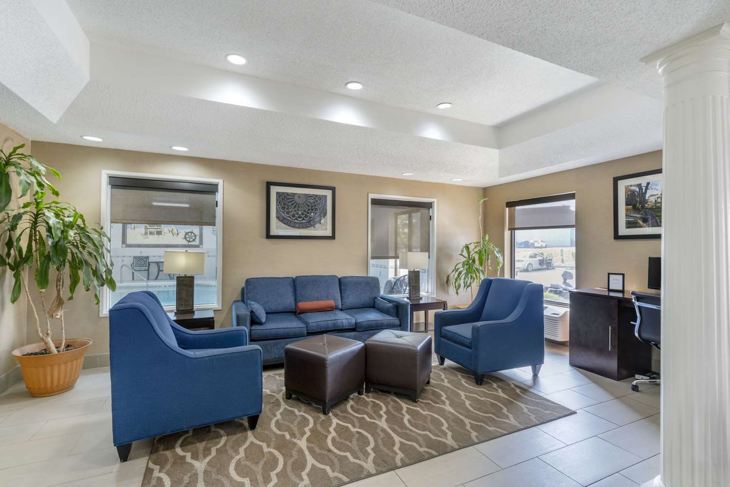 Comfort Inn & Suites La Grange - Louisville Area 17/24