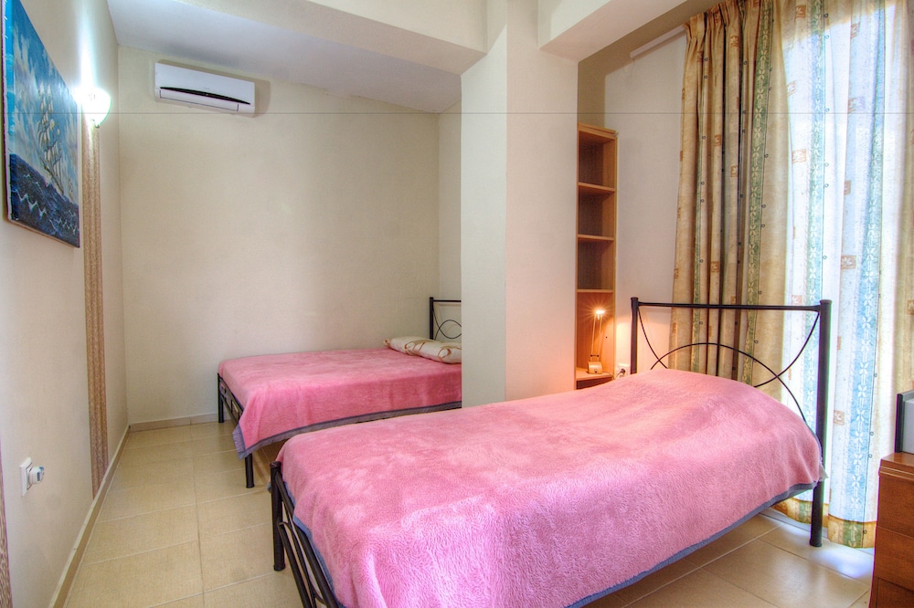 Villa Despina 9/50