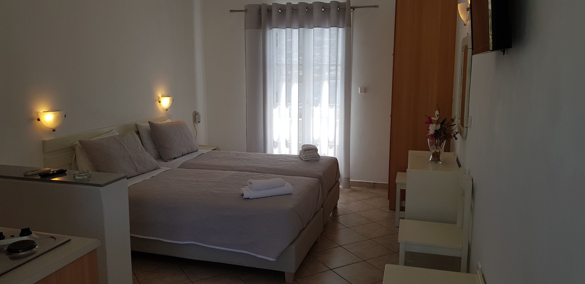 DELUXE, STUDIO, SEA VIEW