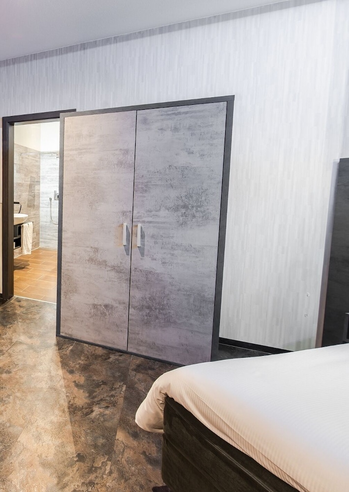 premium by GS Hotel 17/50