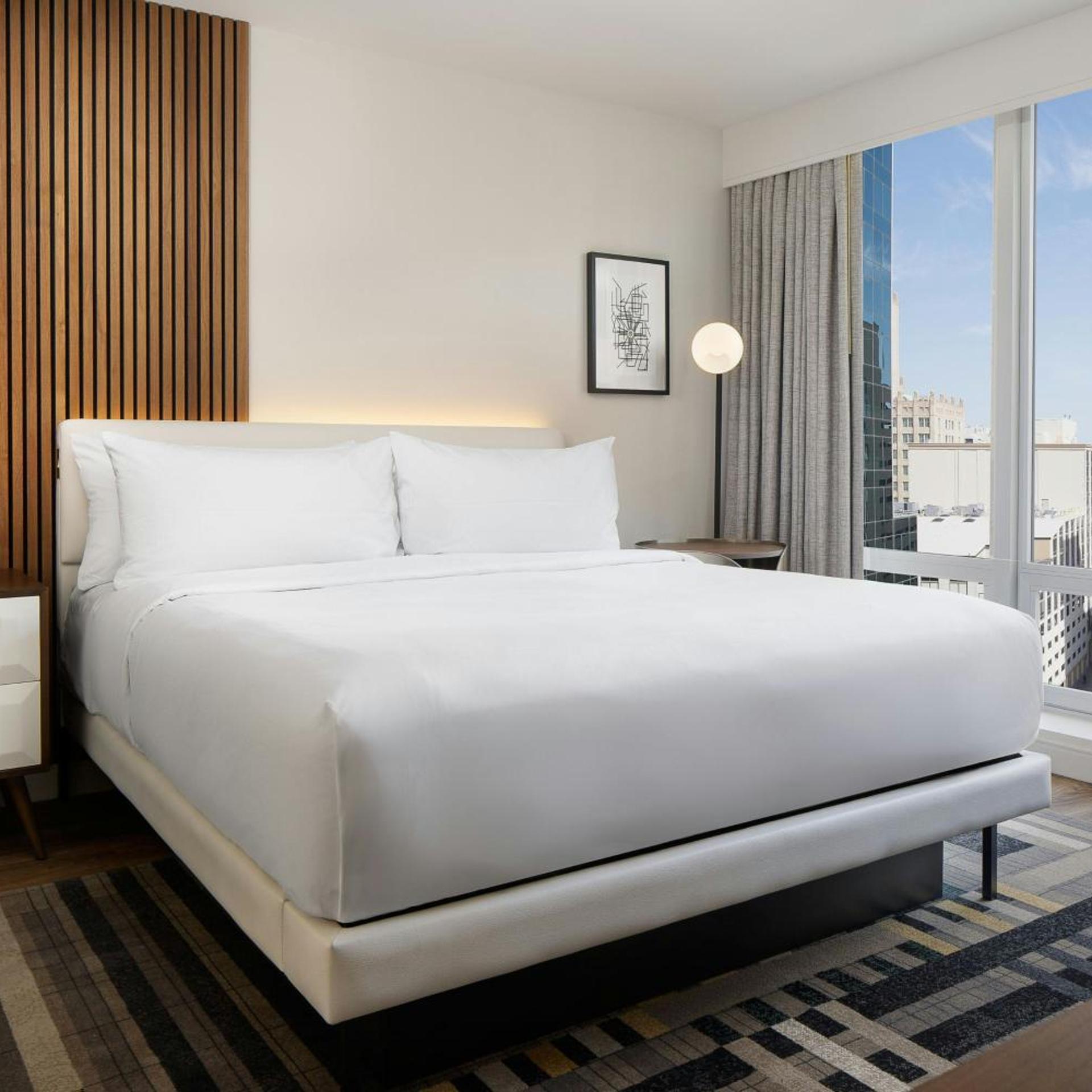 Junior Suite, King Bed, Sofa
