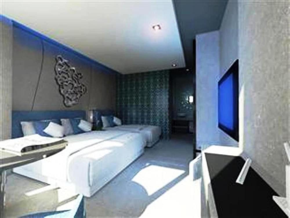 Blutique Hotel 3/31