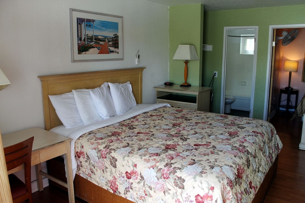 Fireside Inn Santa Cruz 34/63