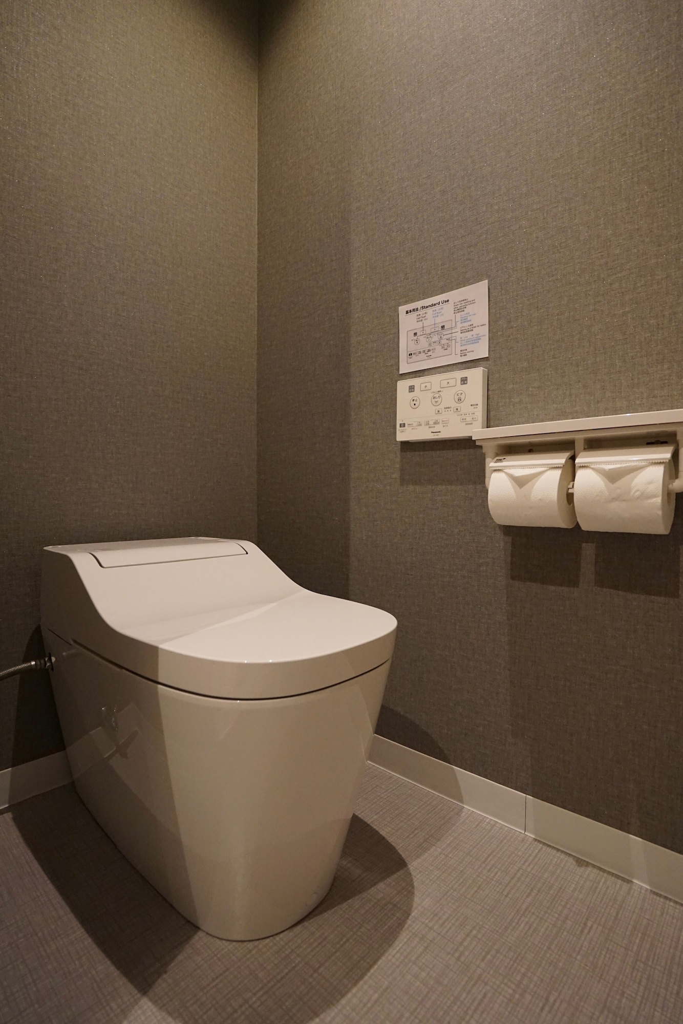 غرفة بسريرين منفصلين في الملحق، Hotel 88 Shinsaibashi 9/10