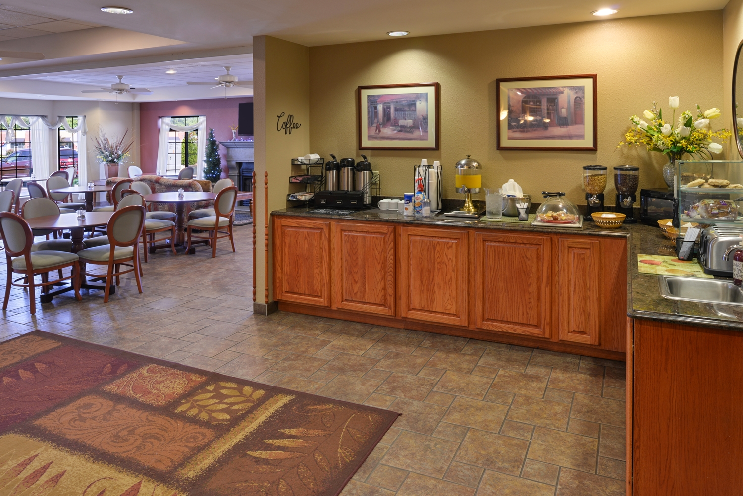 Country Hearth Inn & Suites Edwardsville St. Louis 45/51