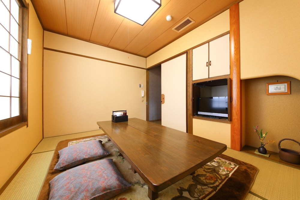 Yamabiko Ryokan 35/50