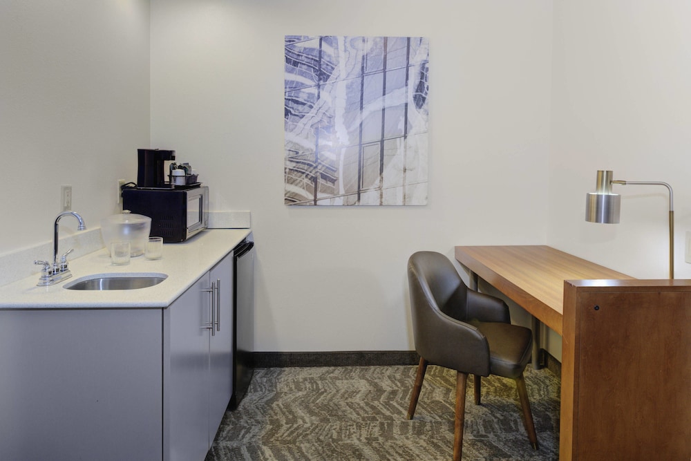 Springhill Suites Memphis East/Galleria 35/41