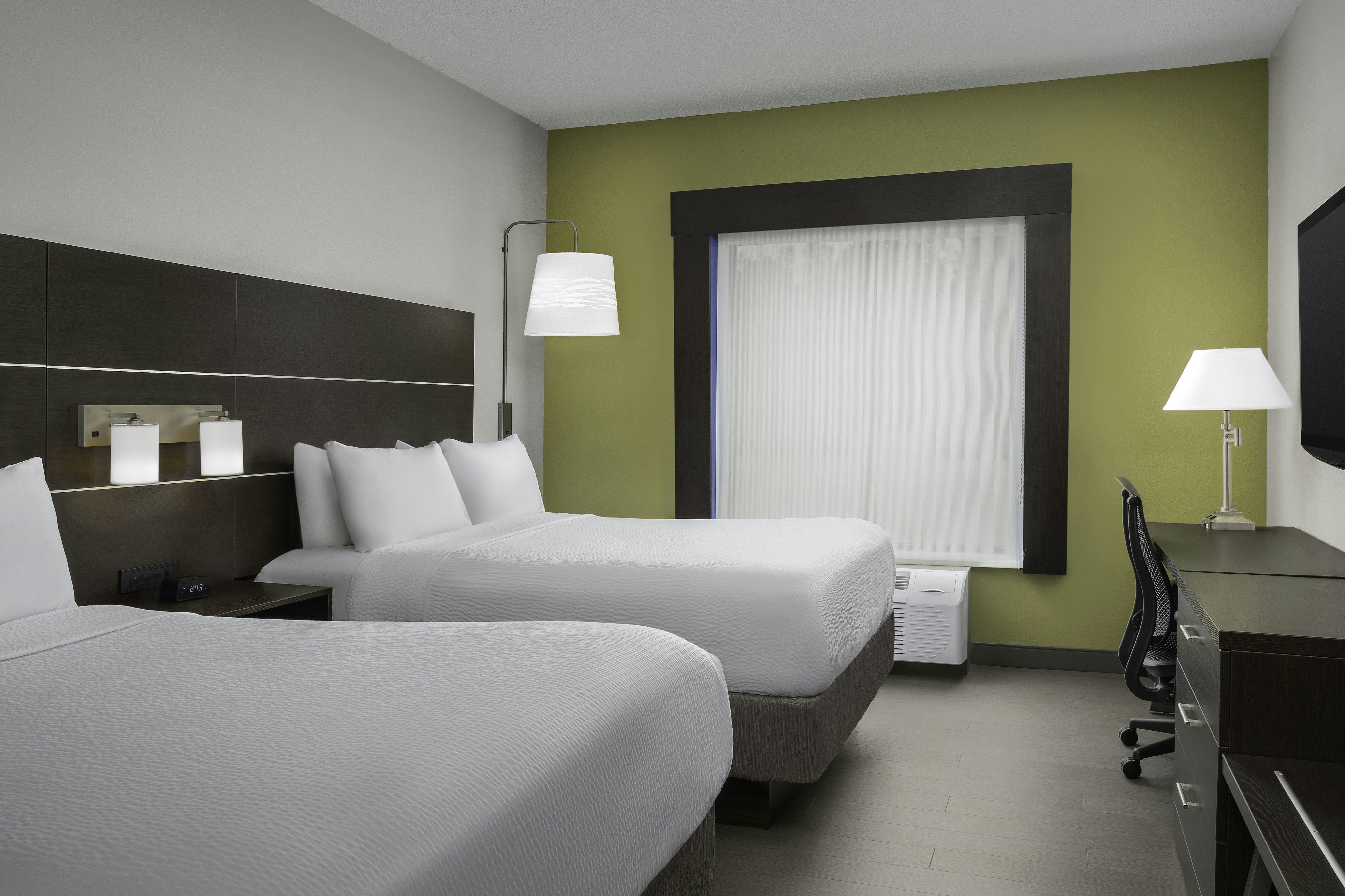 Holiday Inn Express Knoxville Strawberry Plains 31/50