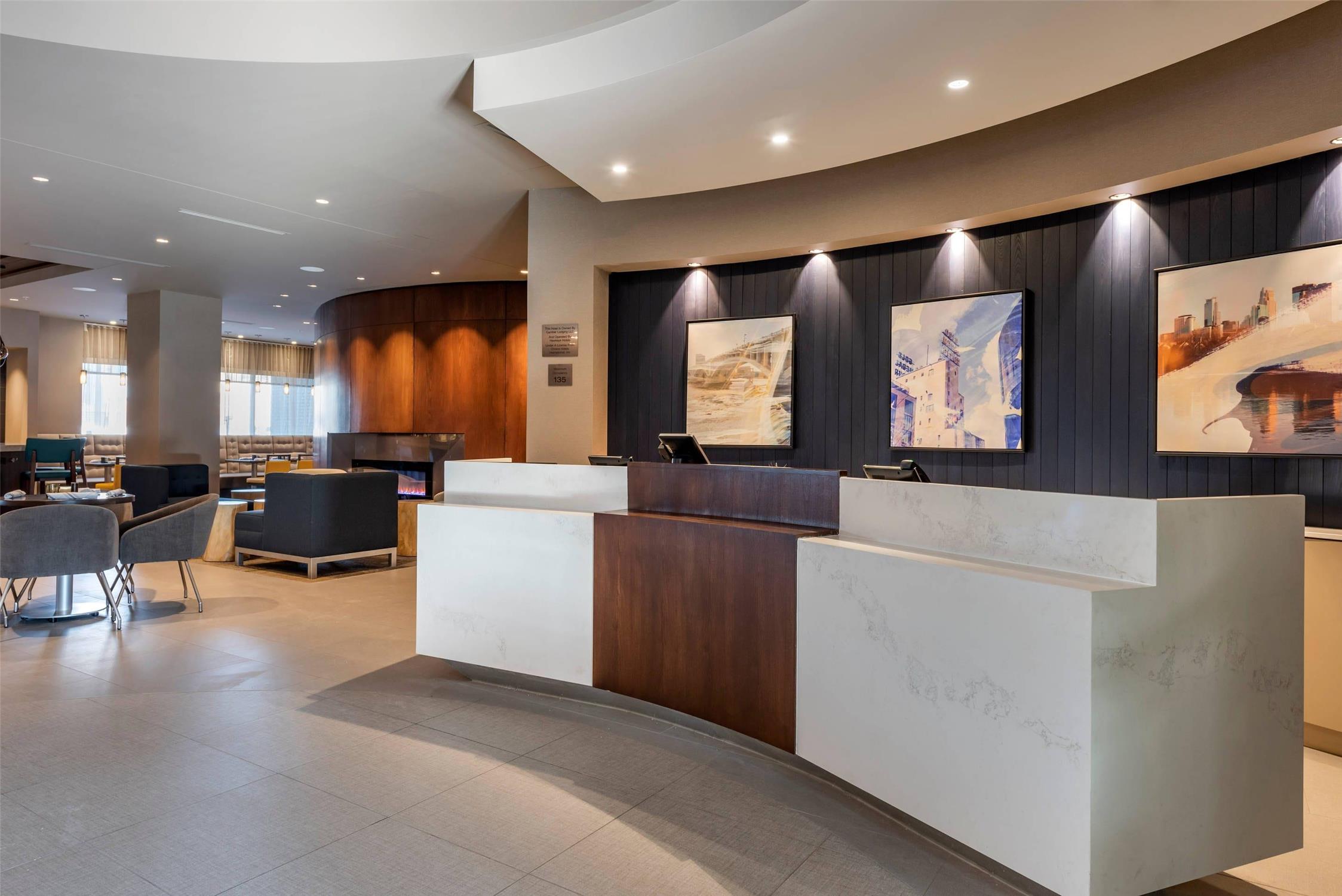 Cambria Hotel Minneapolis Downtown 6/31