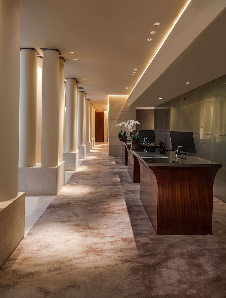 PARK HYATT PARIS VENDOME 7/71