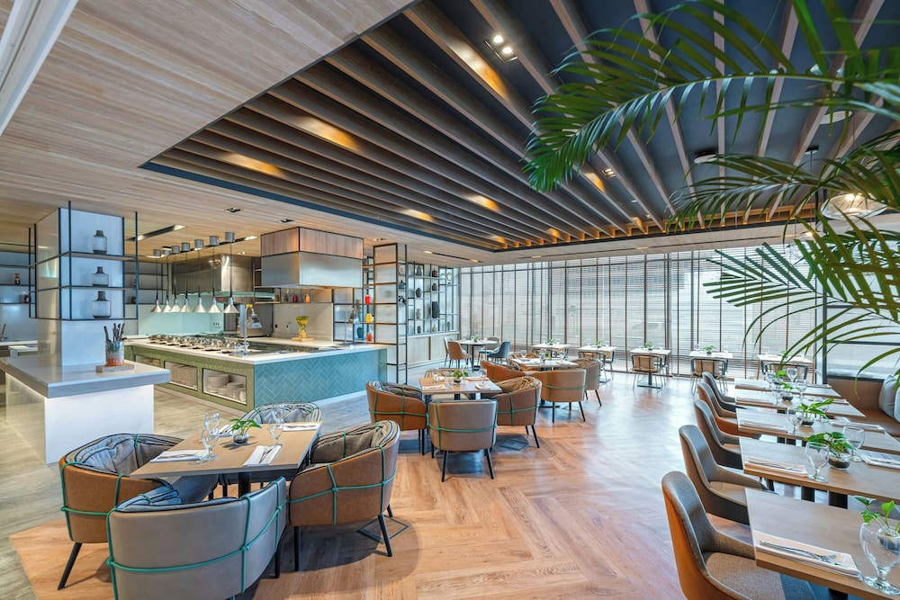 Four Points by Sheraton King Abdulaziz Road 51/62