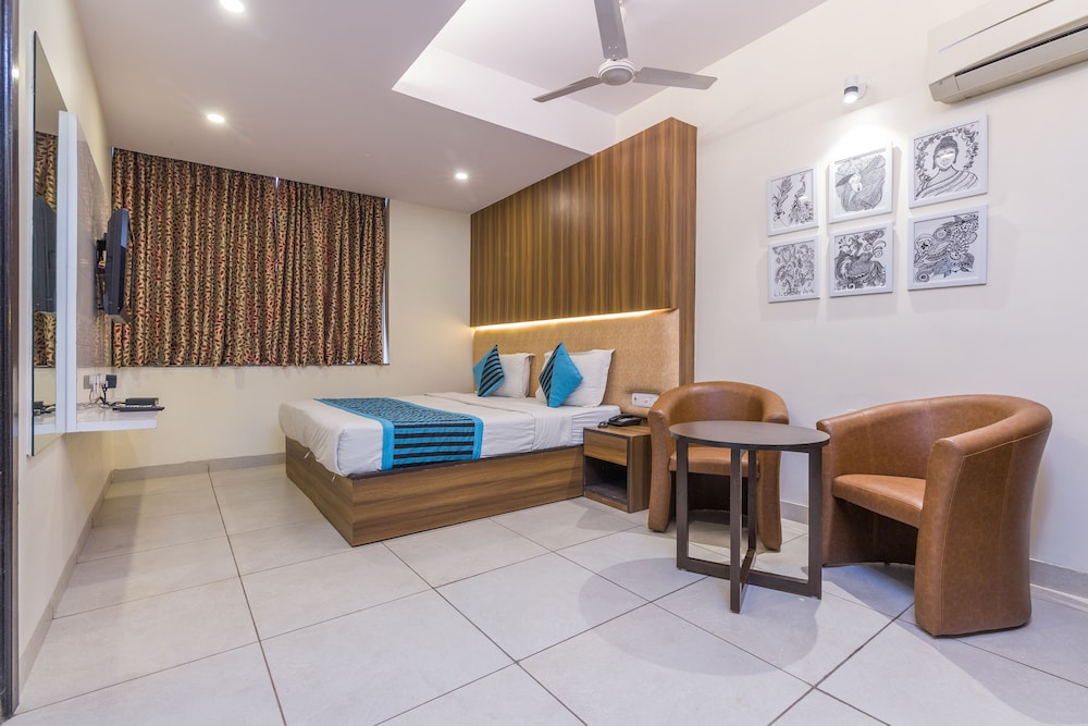 RUPAM HOTEL 59/72