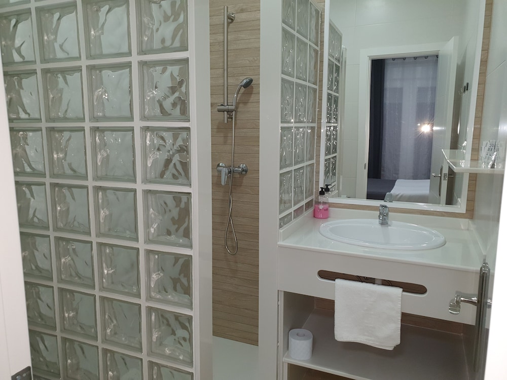 Hostal Malaga 42/50