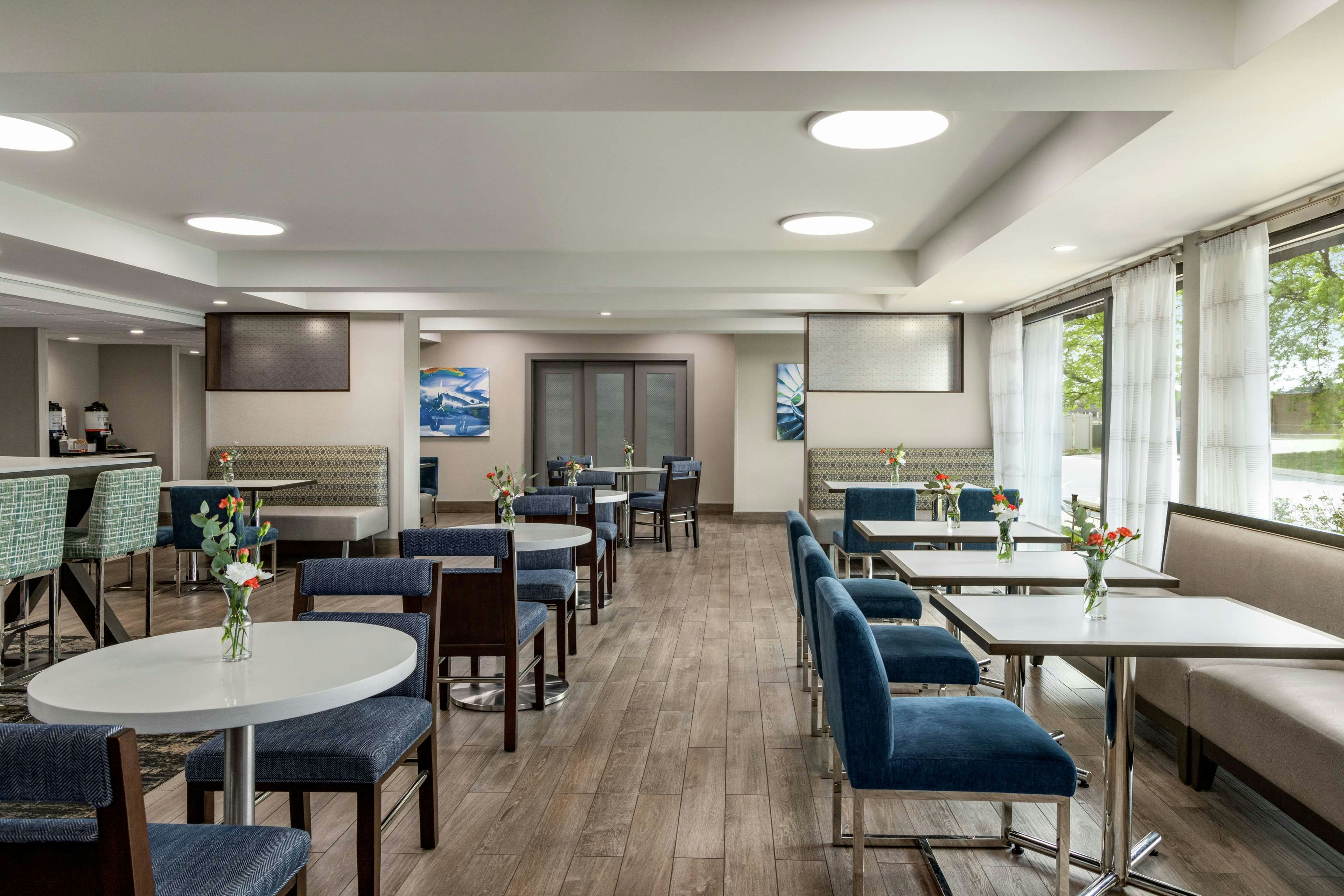 Hampton Inn Chicago-O'Hare International Airport 55/79