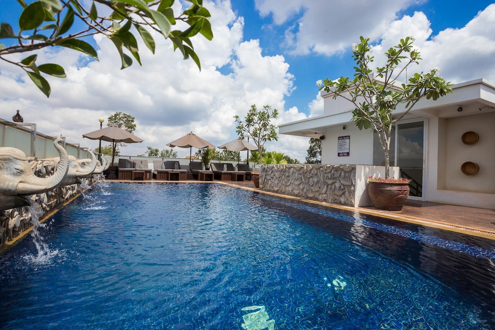 Nita By Vo Luxury Hotel 5/81