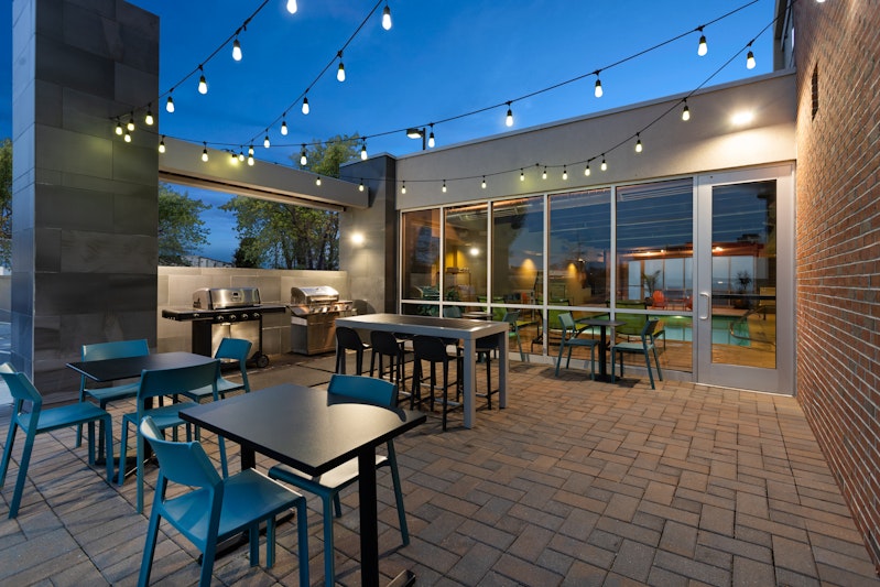 Home2 Suites by Hilton Dover, DE 15/16