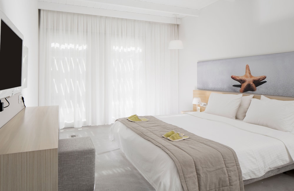 Patmos Aktis Suites And Spa 26/86